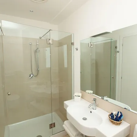 San Bartolo Hotell Vittoria