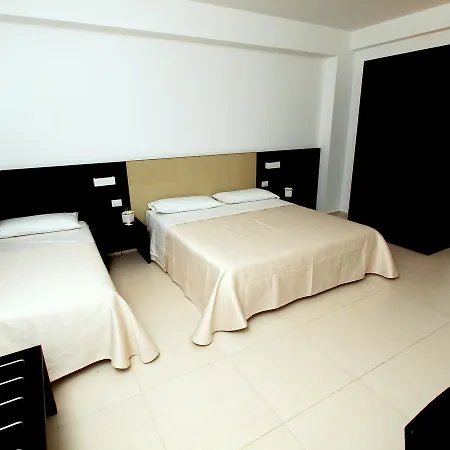 San Bartolo Hotell Vittoria