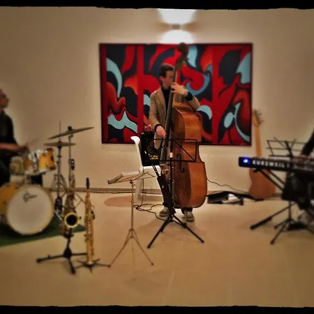 San Bartolo Hotell Vittoria